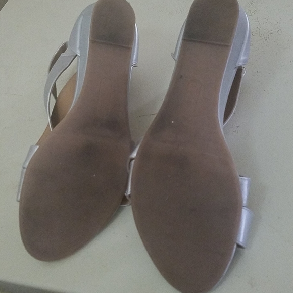 Sandals - Picture 5 of 6